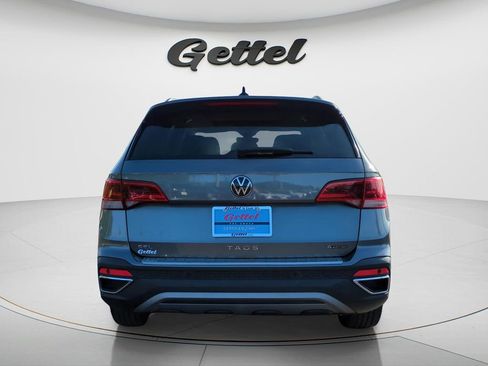 Used 2022 Volkswagen Taos SEL w/ Panoramic Sunroof Package AWD/4WD image 5