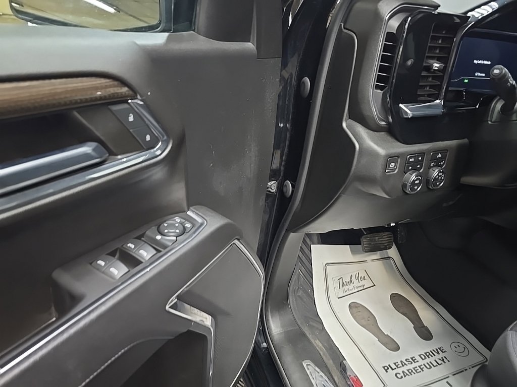 Used 2023 Chevrolet Silverado 1500 RST AWD/4WD image 27