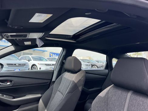 Used 2025 Honda Accord Sport image 21