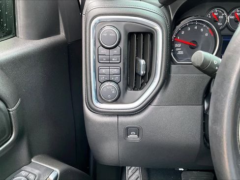 Used 2021 Chevrolet Silverado 1500 RST w/ LPO, Dark Essentials Package image 31