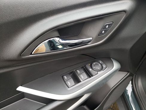 New 2026 Chevrolet Trax LS image 11