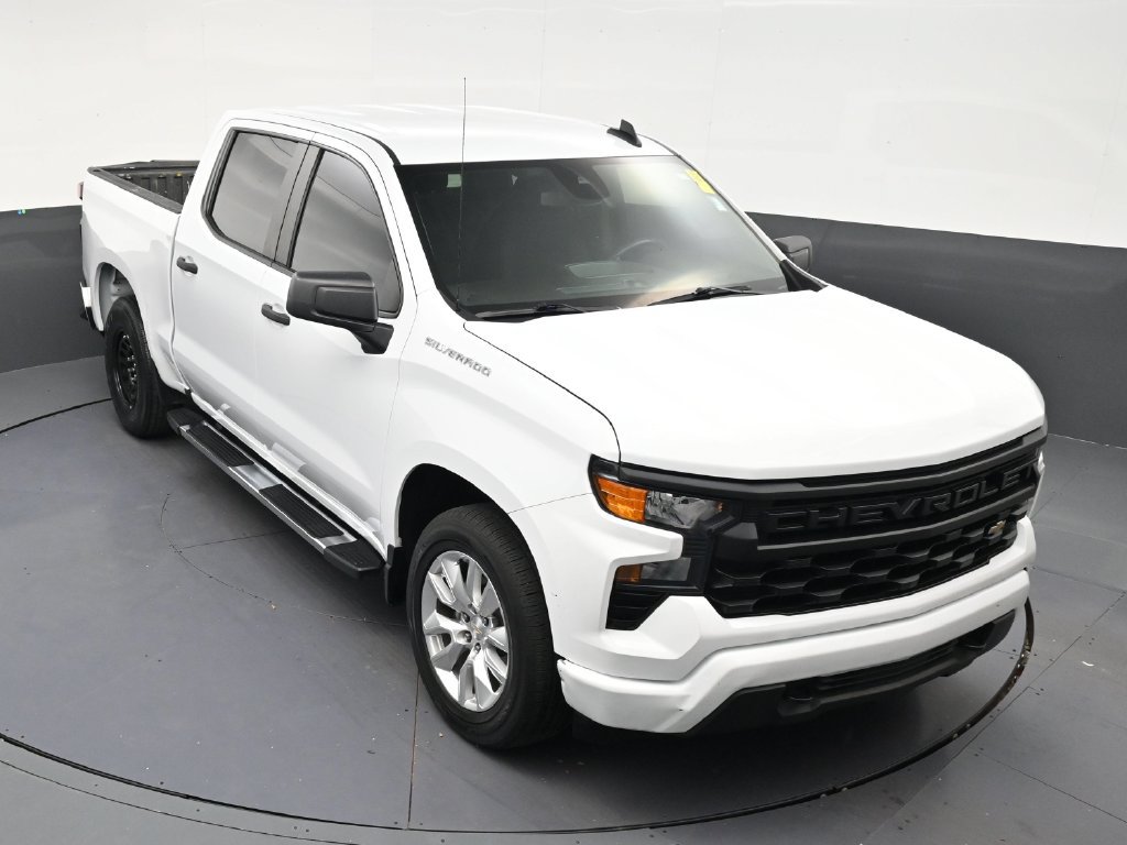 Used 2024 Chevrolet Silverado 1500 Custom RWD image 17