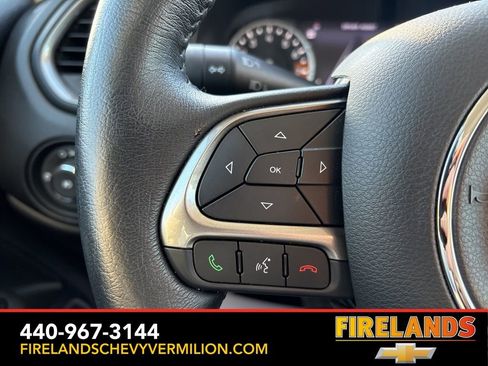 Used 2022 Jeep Renegade Latitude w/ Convenience Group image 17