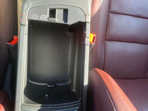 Used 2024 Dodge Durango GT image 22