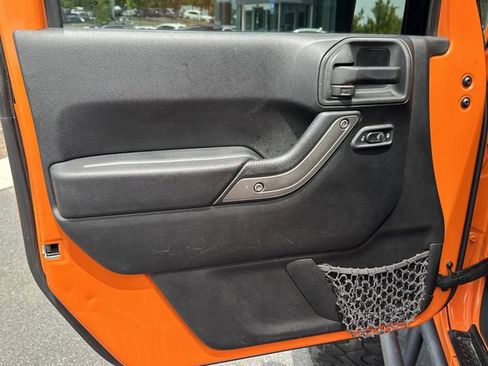 Used 2013 Jeep Wrangler Unlimited Sport AWD/4WD image 10