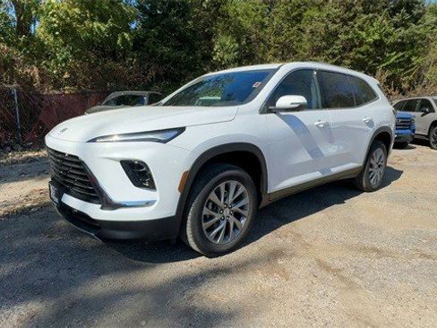 New 2026 Buick Enclave Preferred w/ Power Package image 4