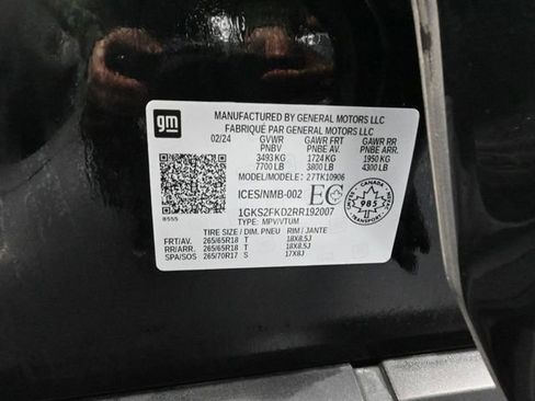 Used 2024 GMC Yukon XL SLE image 53