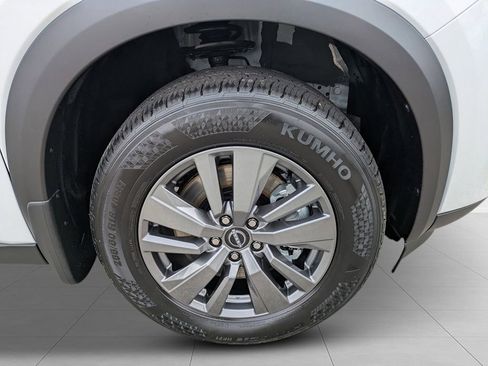 New 2026 Nissan Pathfinder SV FWD image 2