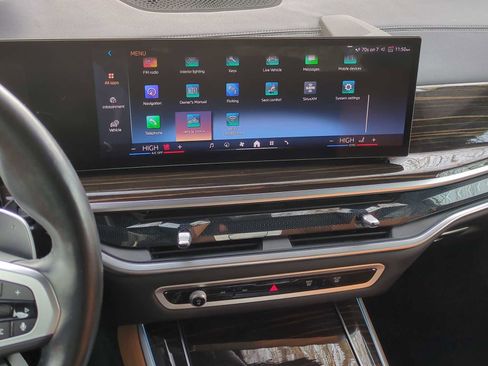 Certified 2024 BMW X5 xDrive40i w/ M Sport Package image 29