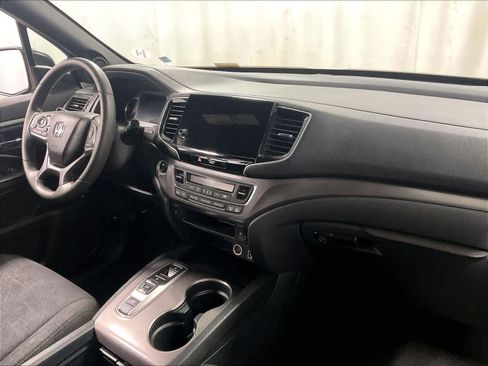 Used 2022 Honda Pilot Sport image 28