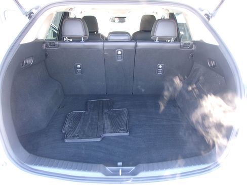 Used 2021 MAZDA CX-5 Touring w/ Touring Preferred SV Package image 12