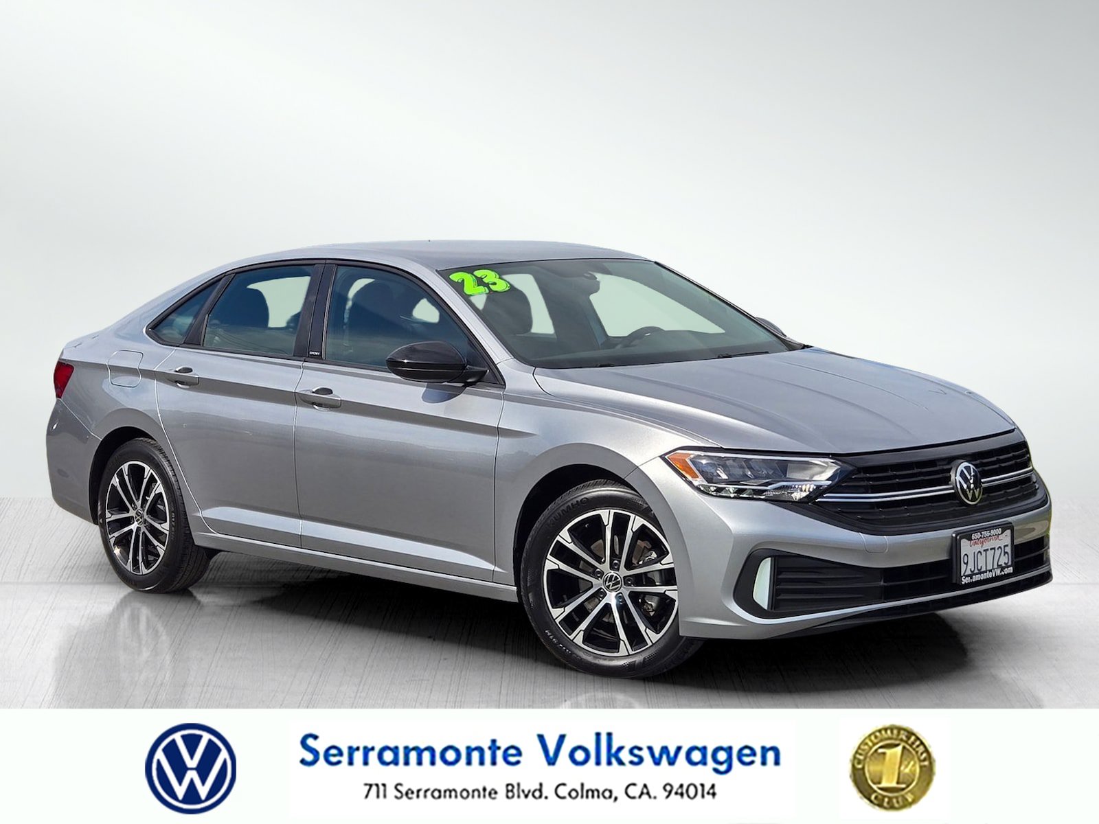 Used 2023 Volkswagen Jetta Sport FWD image 1