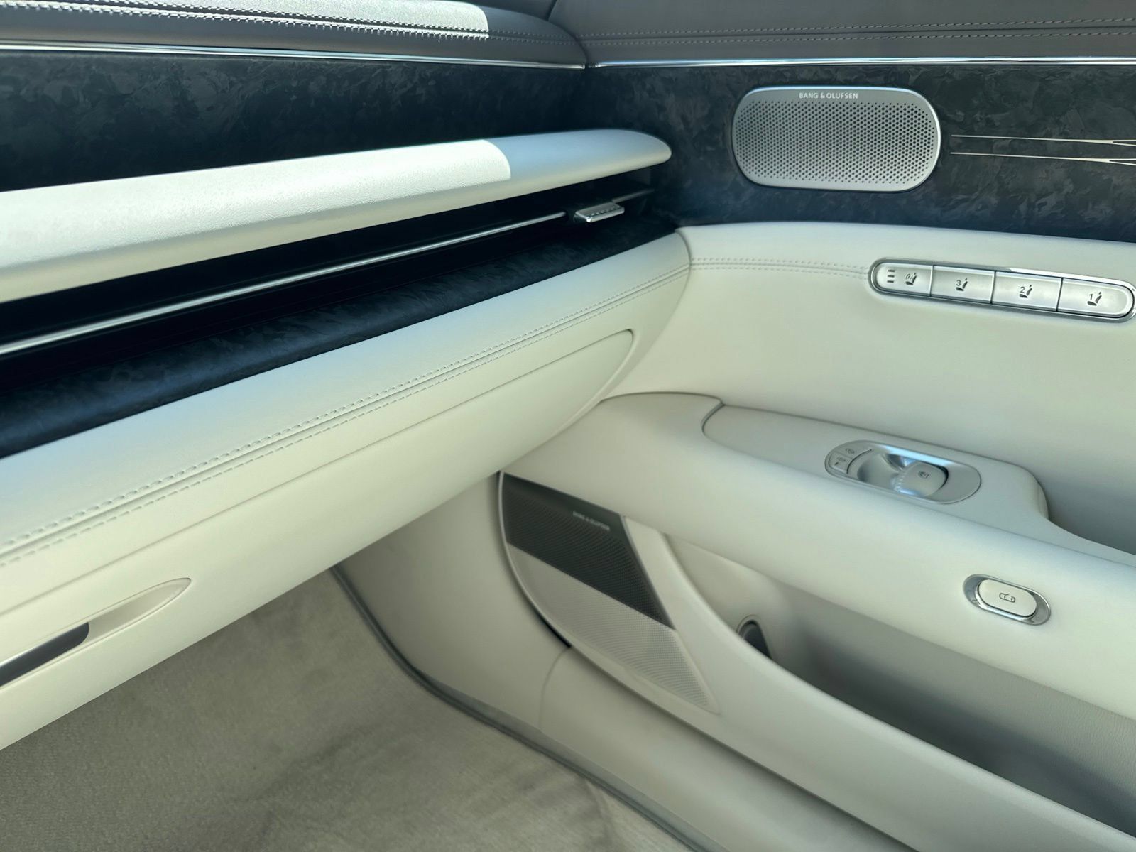 New 2026 Genesis G90 3.5T AWD/4WD image 29