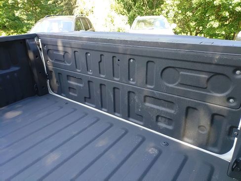 Used 2022 Ford F150 XL w/ Equipment Group 101A High AWD/4WD image 14