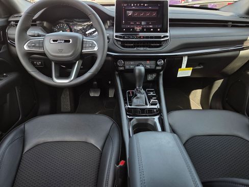 New 2026 Jeep Compass Latitude AWD/4WD image 6