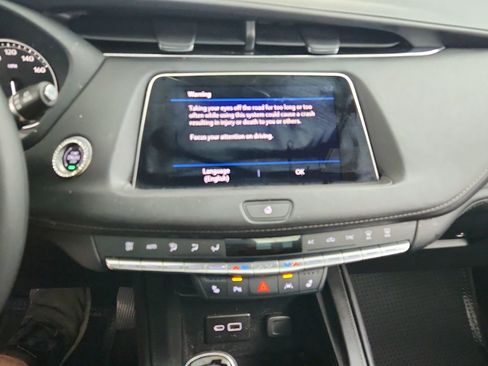 Certified 2023 Cadillac XT4 Premium Luxury w/ Cold Weather Package FWD image 20
