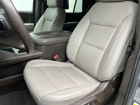 Used 2021 Chevrolet Tahoe LT w/ Rear Media and Nav Package RWD image 20