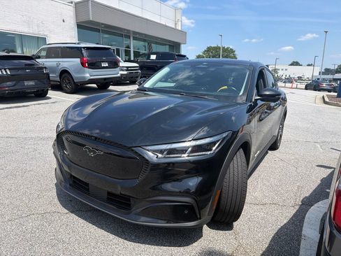 Used 2025 Ford Mustang Mach-E Select RWD image 1