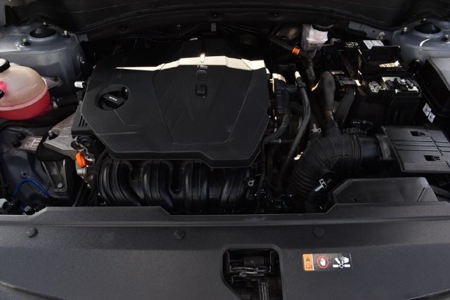 Used 2023 Kia Sportage EX FWD image 25
