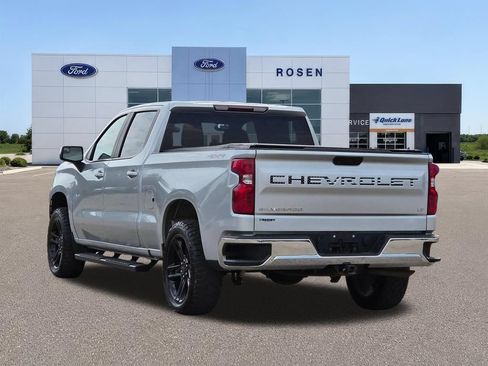 Used 2021 Chevrolet Silverado 1500 LT w/ Work Truck Package AWD/4WD image 5