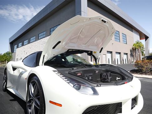 Certified 2017 Ferrari 488 GTB image 21