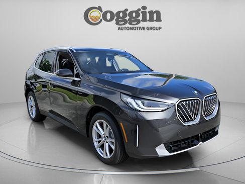 New 2025 BMW X3 xDrive30i w/ Convenience Package image 5