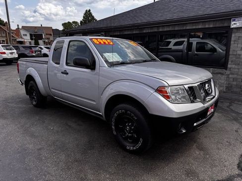 Used 2017 Nissan Frontier S RWD image 1