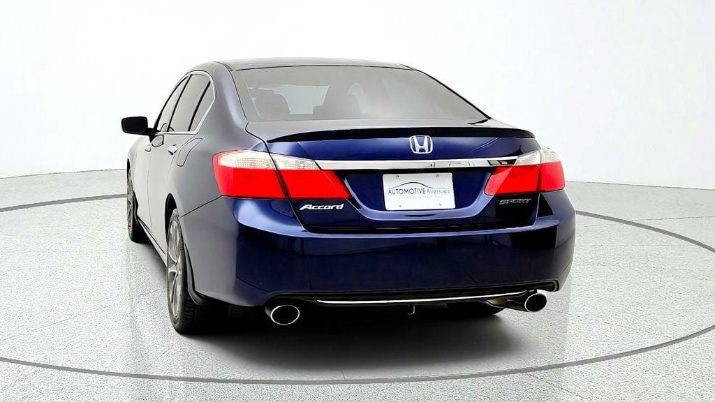 Used 2013 Honda Accord Sport image 6