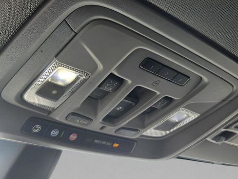 Used 2021 GMC Sierra 1500 Denali image 12