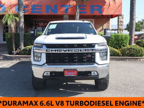 Used 2022 Chevrolet Silverado 2500 LT w/ Convenience Package AWD/4WD image 3
