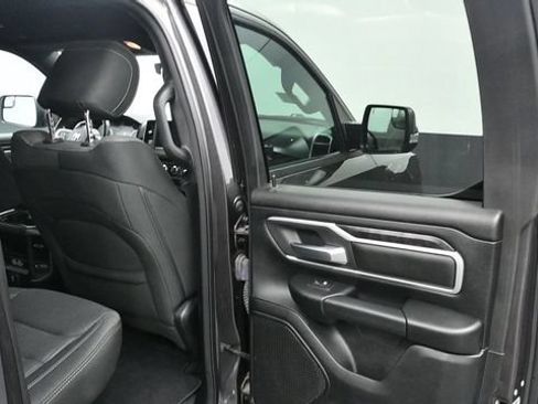 Used 2021 RAM 1500 Big Horn AWD/4WD image 9