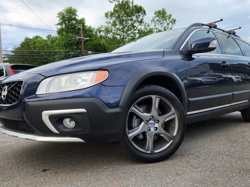 Used 2014 Volvo XC70 T6 image 2