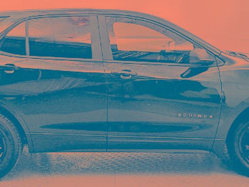 Used 2020 Chevrolet Equinox LS w/ LPO, Floor Liner Package AWD/4WD image 2