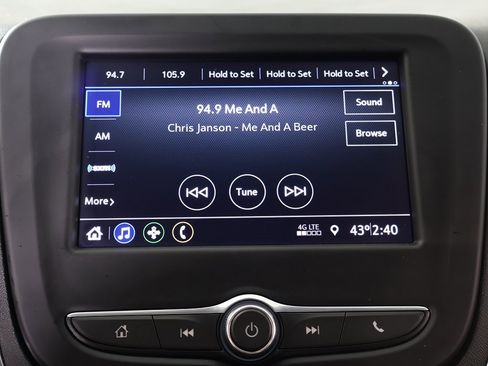 Used 2020 Chevrolet Equinox LT w/ Driver Convenience Package image 44