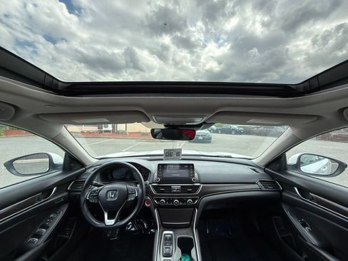 Used 2020 Honda Accord EX-L image 32