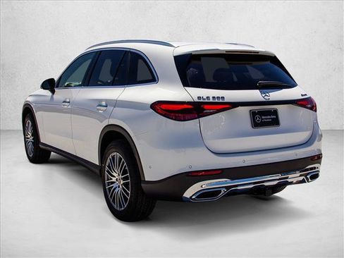 New 2026 Mercedes-Benz GLC 300 4MATIC image 7