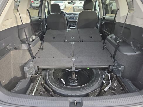 Used 2023 Volkswagen Tiguan S image 25