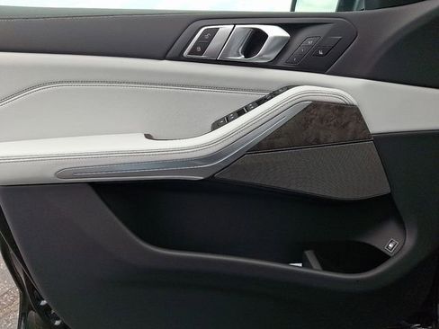 New 2026 BMW X5 xDrive50e w/ Climate Comfort Package image 12