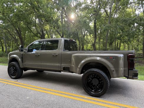 Used 2026 Ford F450 Lariat AWD/4WD image 4