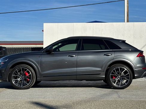 Used 2022 Audi Q8 Premium Plus image 7