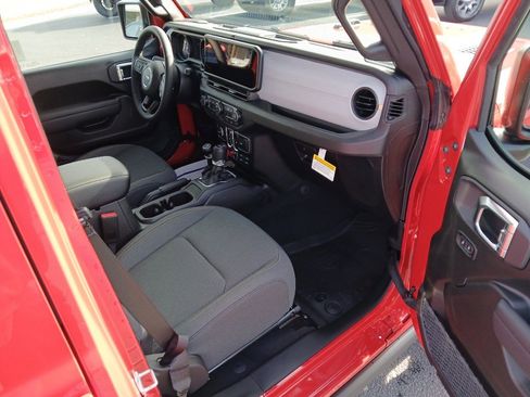 New 2026 Jeep Wrangler Unlimited Sport image 33