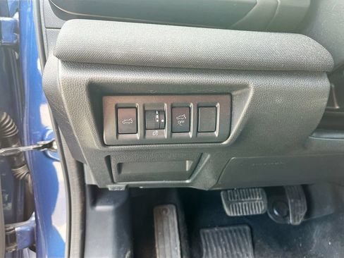 Used 2021 Subaru Outback Premium AWD/4WD image 10