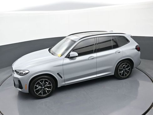 Used 2024 BMW X3 xDrive30i w/ Premium Package image 33