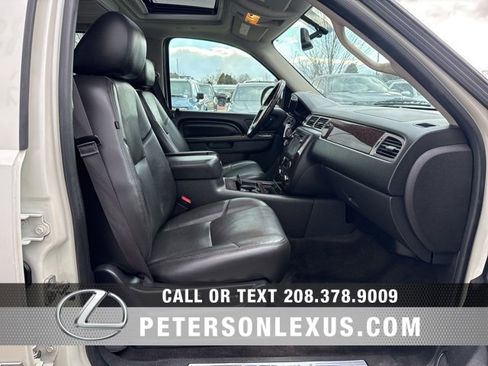 Used 2014 GMC Yukon Denali image 13