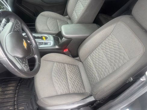 Used 2018 Chevrolet Equinox LT w/ Sun & Infotainment Package FWD image 12