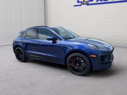 Used 2023 Porsche Macan GTS w/ Premium Package Plus AWD/4WD image 6