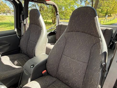 Used 2001 Jeep Wrangler Sport image 72
