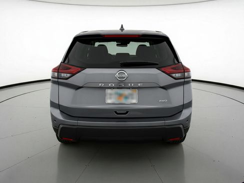 Used 2025 Nissan Rogue SV AWD/4WD image 7