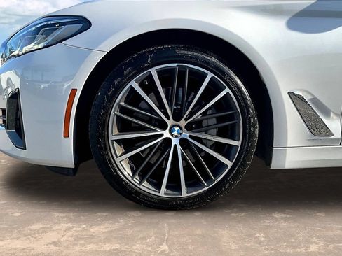 Used 2023 BMW 530i w/ Premium Package RWD image 28