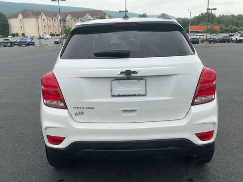 Used 2022 Chevrolet Trax LT w/ Sport Edition AWD/4WD image 8